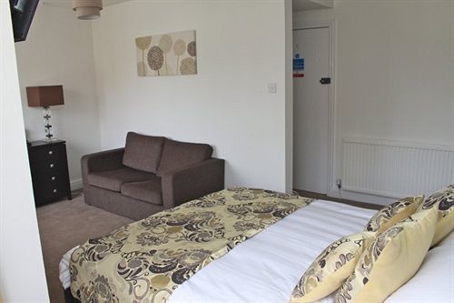 The Market House 3*