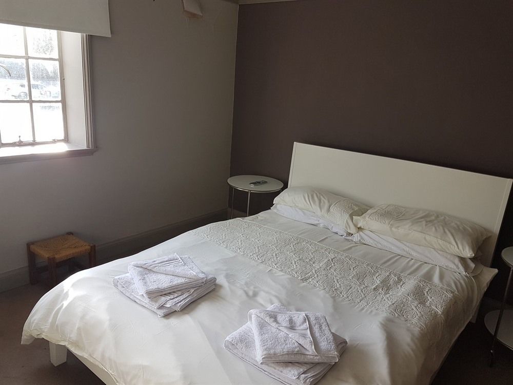The Market House 3* Glastonbury